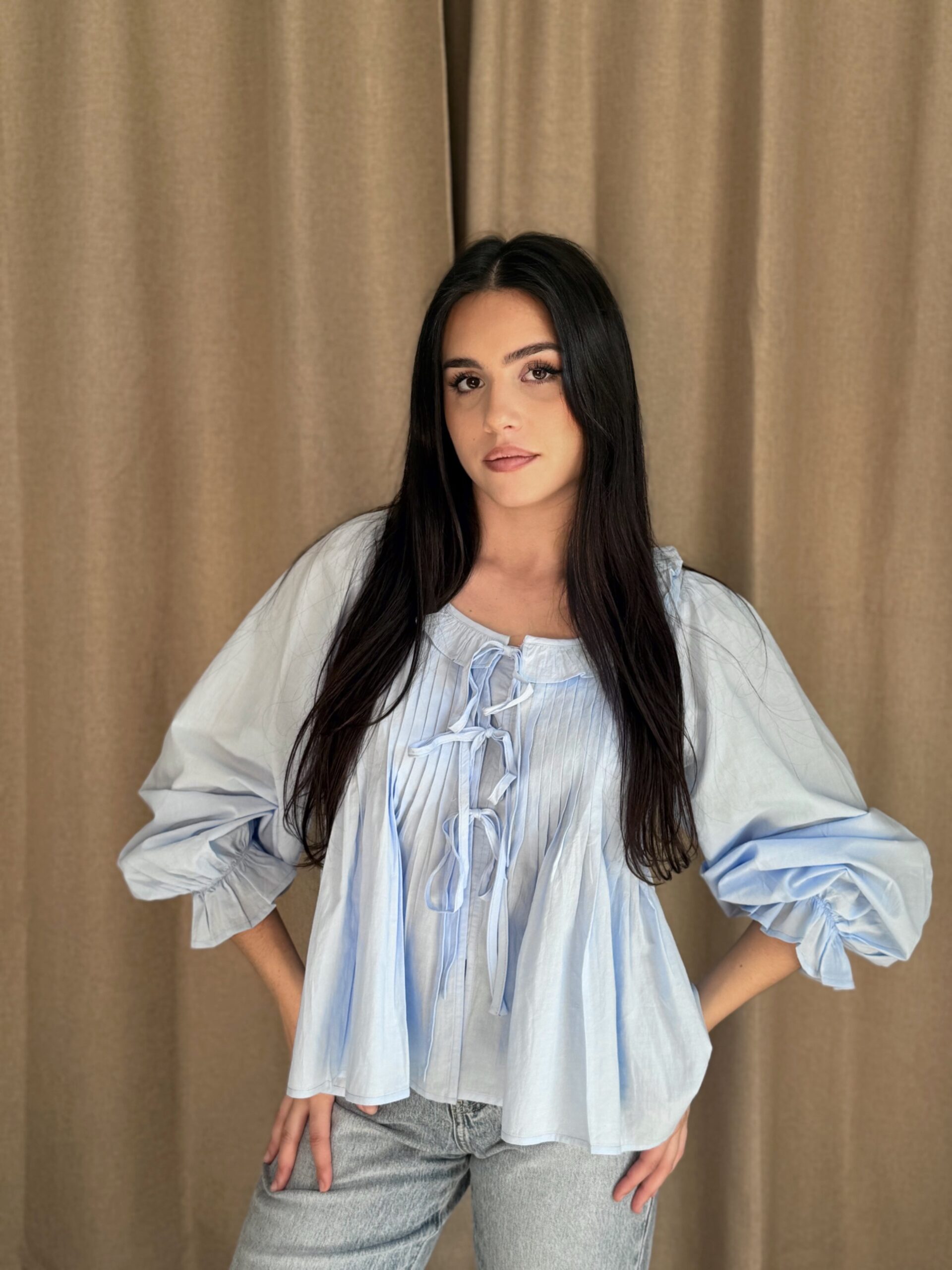 Blusa Azul Lazos